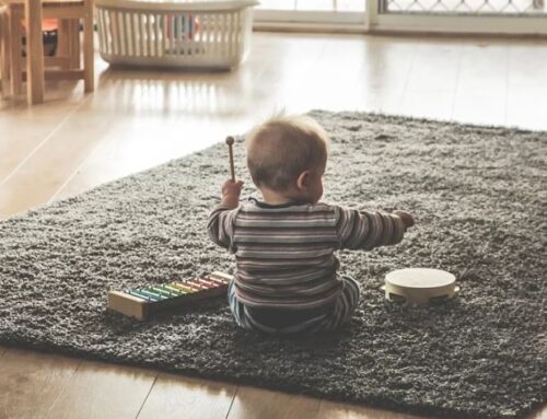 Music & Babies – Beneficial for Listening and Learning to Play 