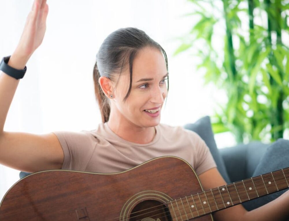 Benefits of Music Lessons for Kids (and 3 Ways to Make the Most of Them ...