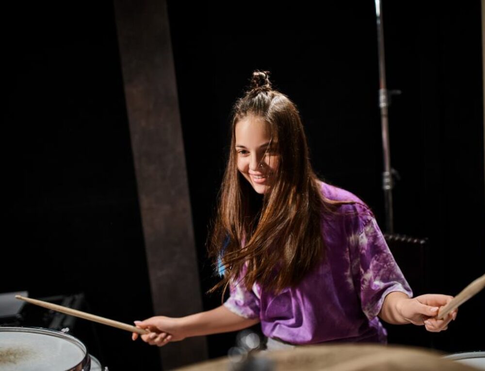 Benefits of Music Lessons for Kids (and 3 Ways to Make the Most of Them ...